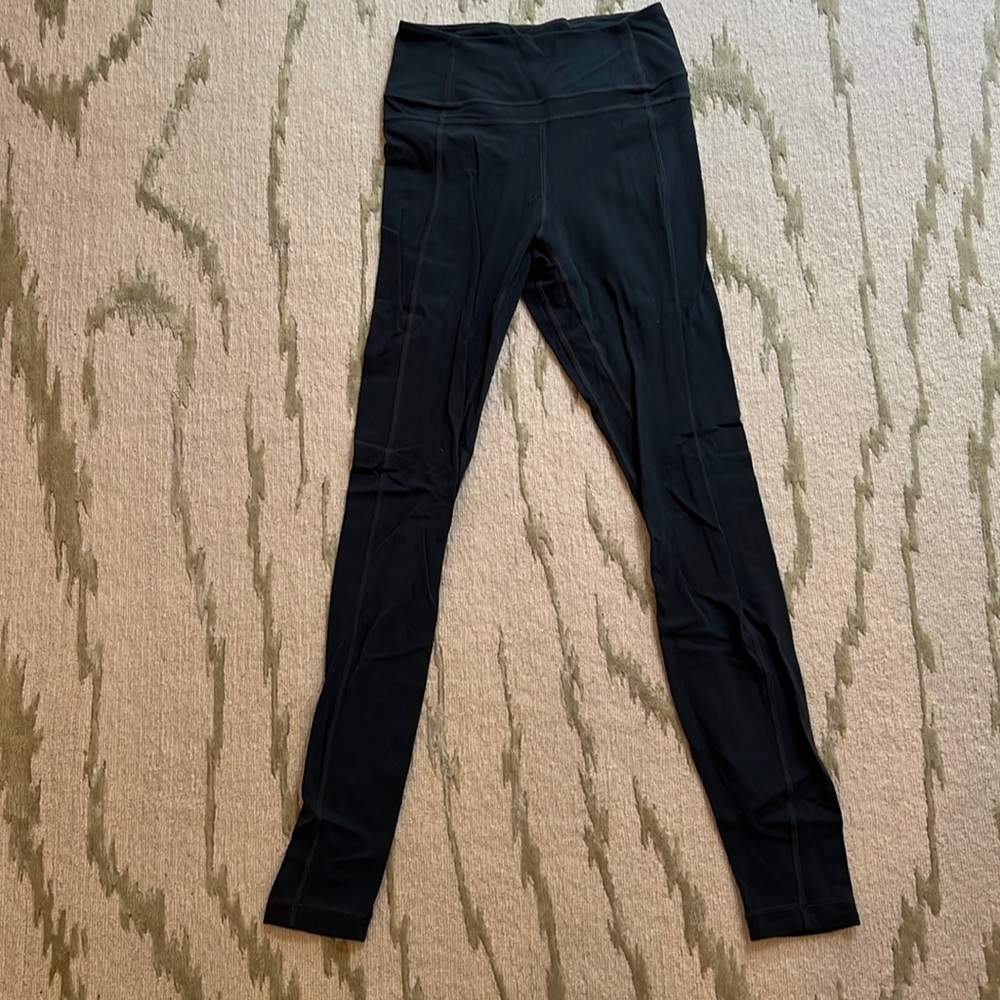 Dark grey lulu leggings